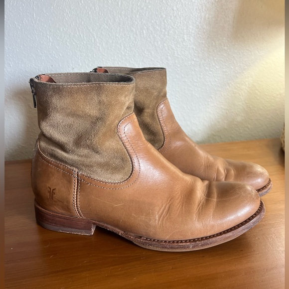 Frye Shoes - Frye Tan Leather Boots
